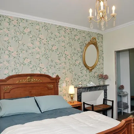 Проживание в семье Isabelle Арроманш-ле-Бен